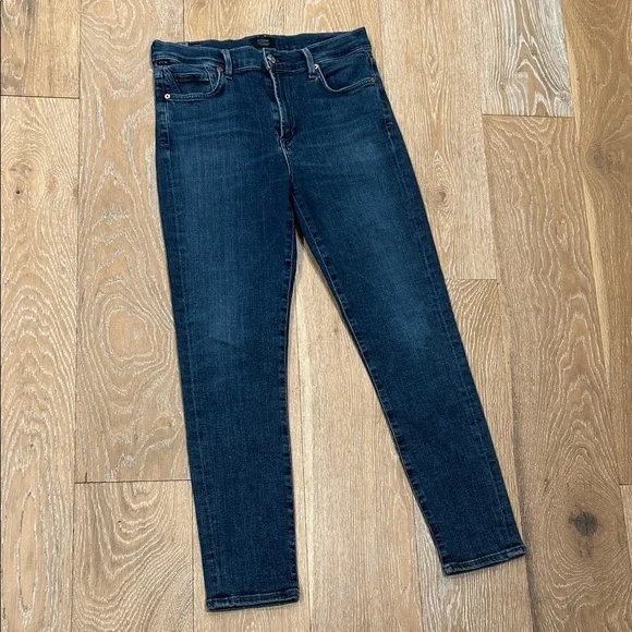 Citizens of Humanity Rocket Crop Mid Rise Skinny Jeans - Picture 3 of 10